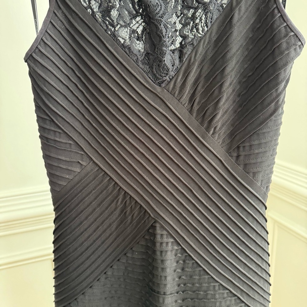 Calvin Klein Elegant Formal Black Lace Minimalist GraduationDress Size Small - Picture 5 of 7